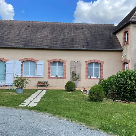 D'hotes Spacieuse Et Tranquille Avec Parking Prive Frühstückspension 3*