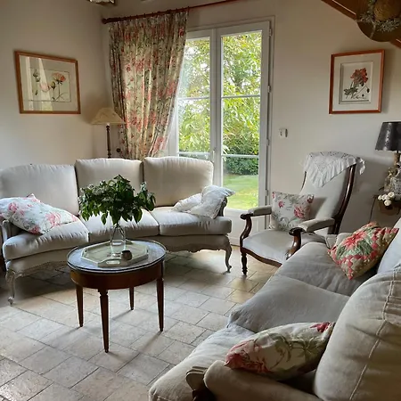 D'hotes Spacieuse Et Tranquille Avec Parking Prive - Fr-1-410-446