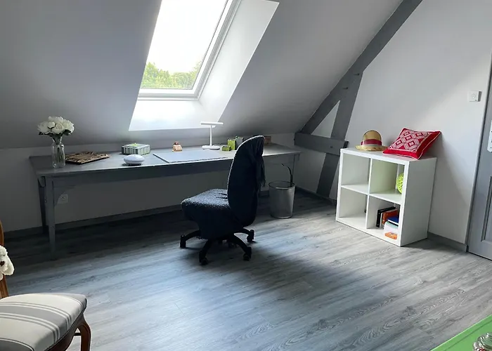 Bed & Breakfast D'hotes Spacieuse Et Tranquille Avec Parking Prive - Fr-1-410-446 Montreuil-le-Henri