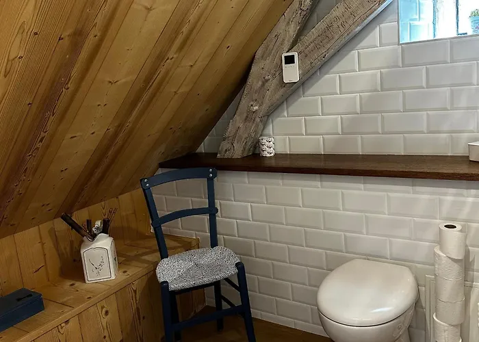 Bed & Breakfast D'hotes Spacieuse Et Tranquille Avec Parking Prive - Fr-1-410-446 *